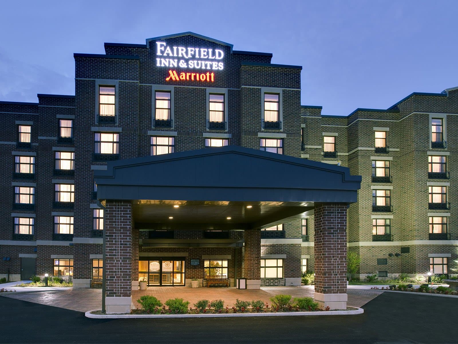 Fairfield Inn & Suites